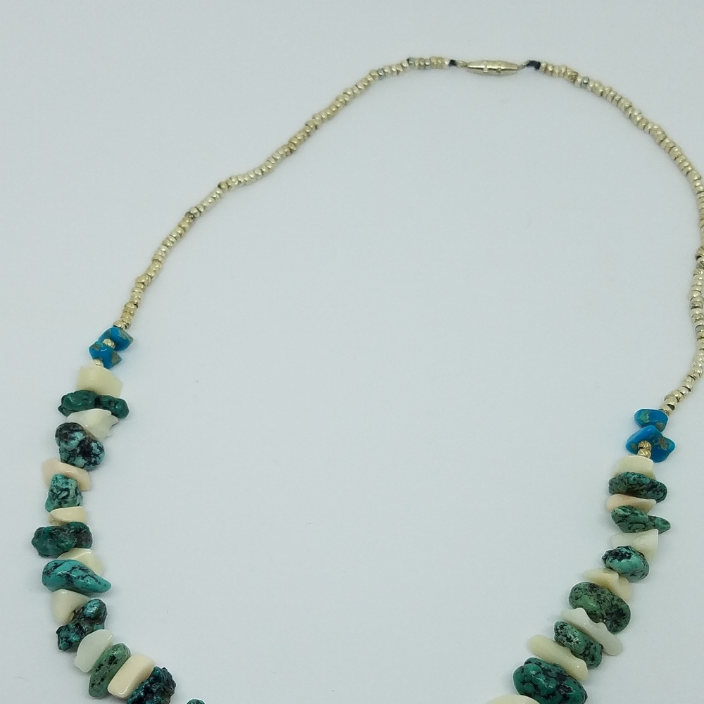 Authentic Native Turquoise Necklace - Picture 5 of 5